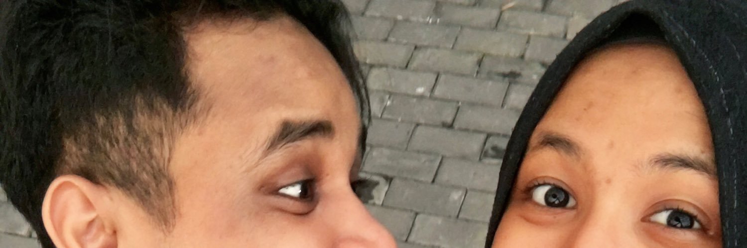 emirhydar's profile banner image