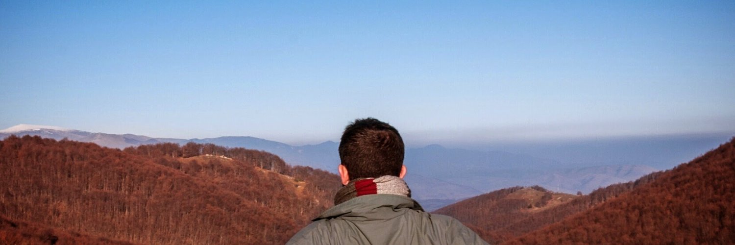 etsatis's profile banner image