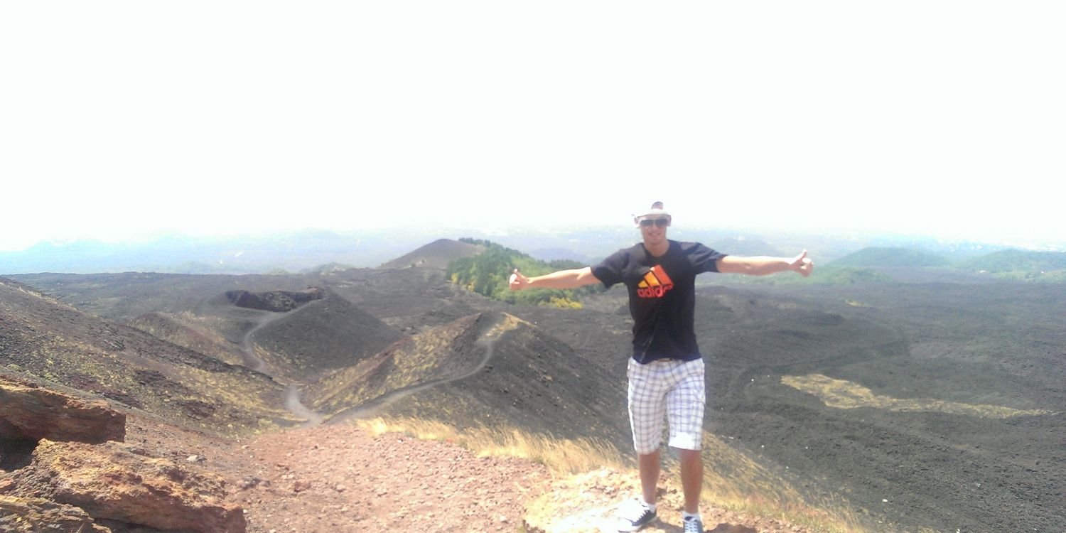 PatoFour's profile banner image