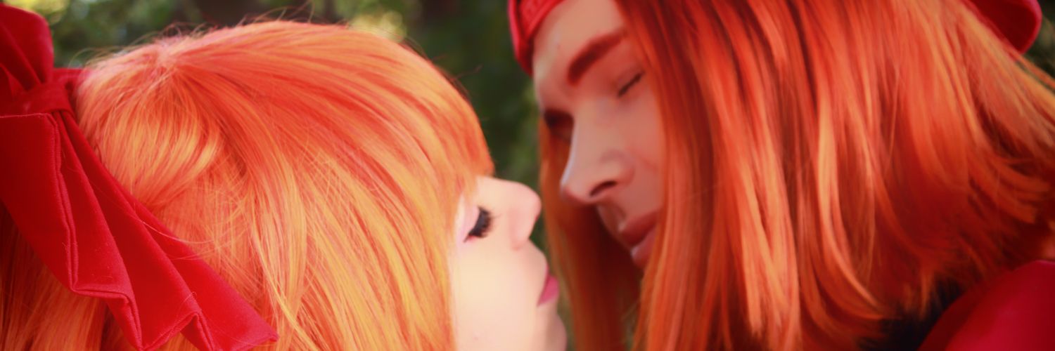 aponevee's profile banner image