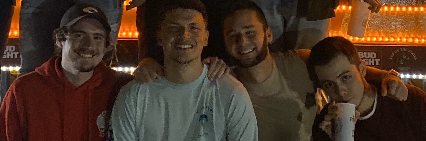 Brandon_Combs98's profile banner image