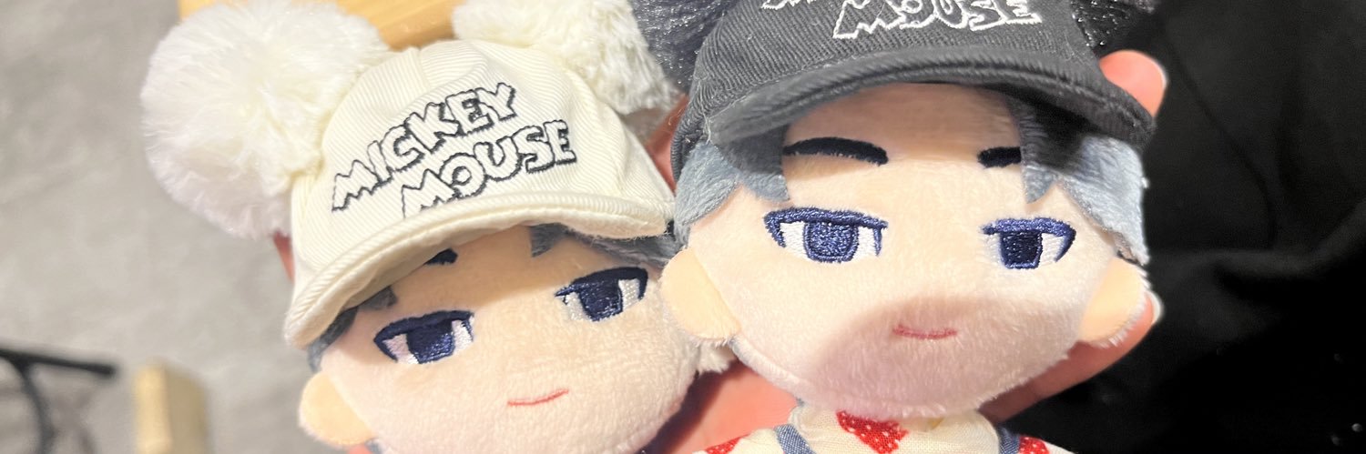 eeemmmiii0's profile banner image