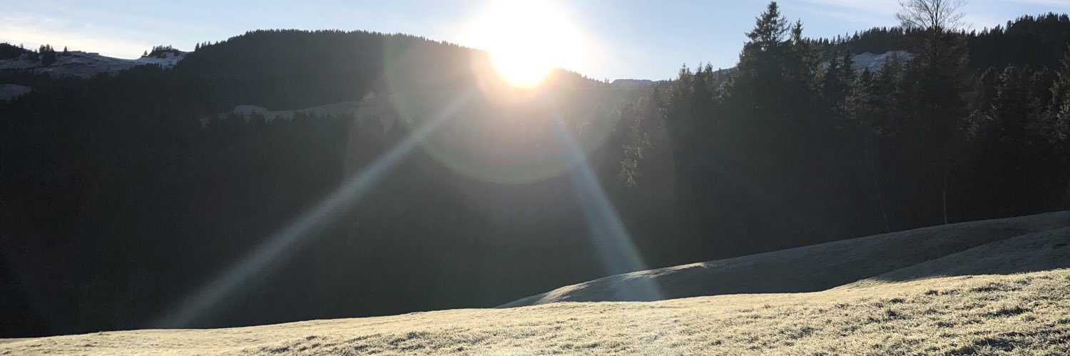 annaandcameron's profile banner image