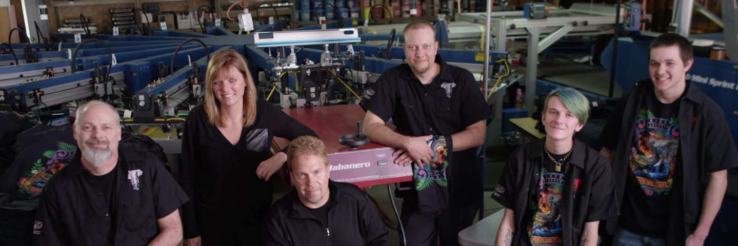 Graphic Elephants banner