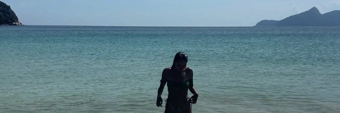 Beaasantiago's profile banner image