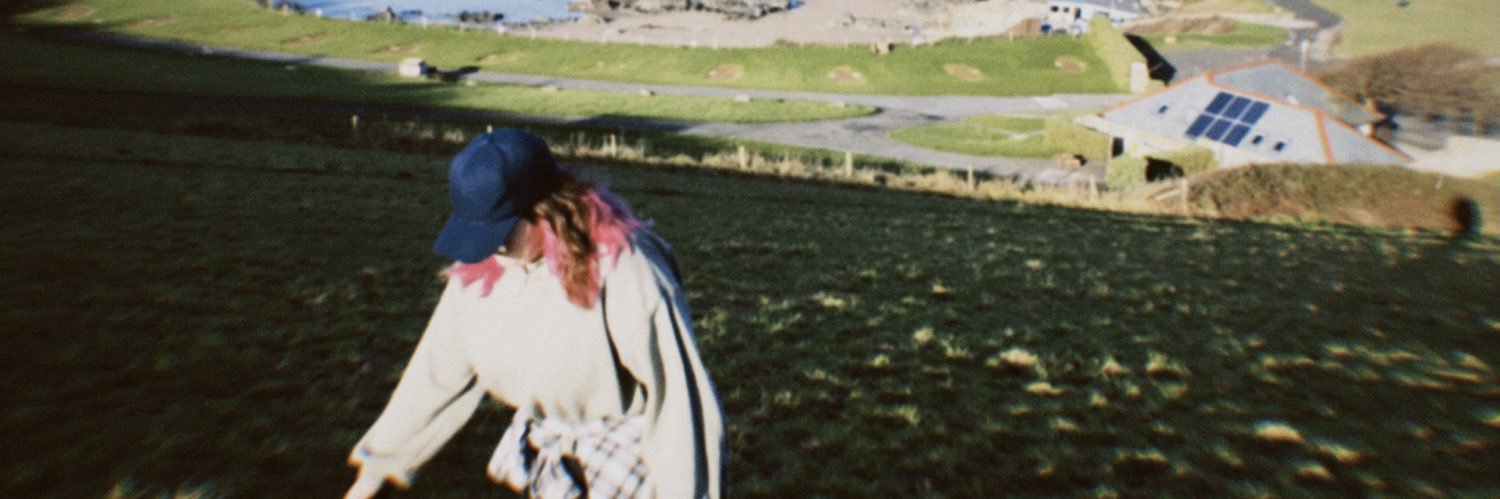 jayde_ellie's profile banner image