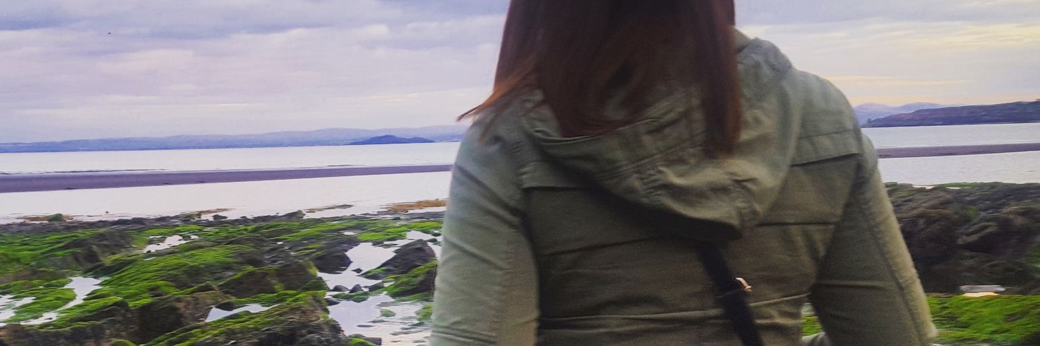 angelasmall's profile banner image