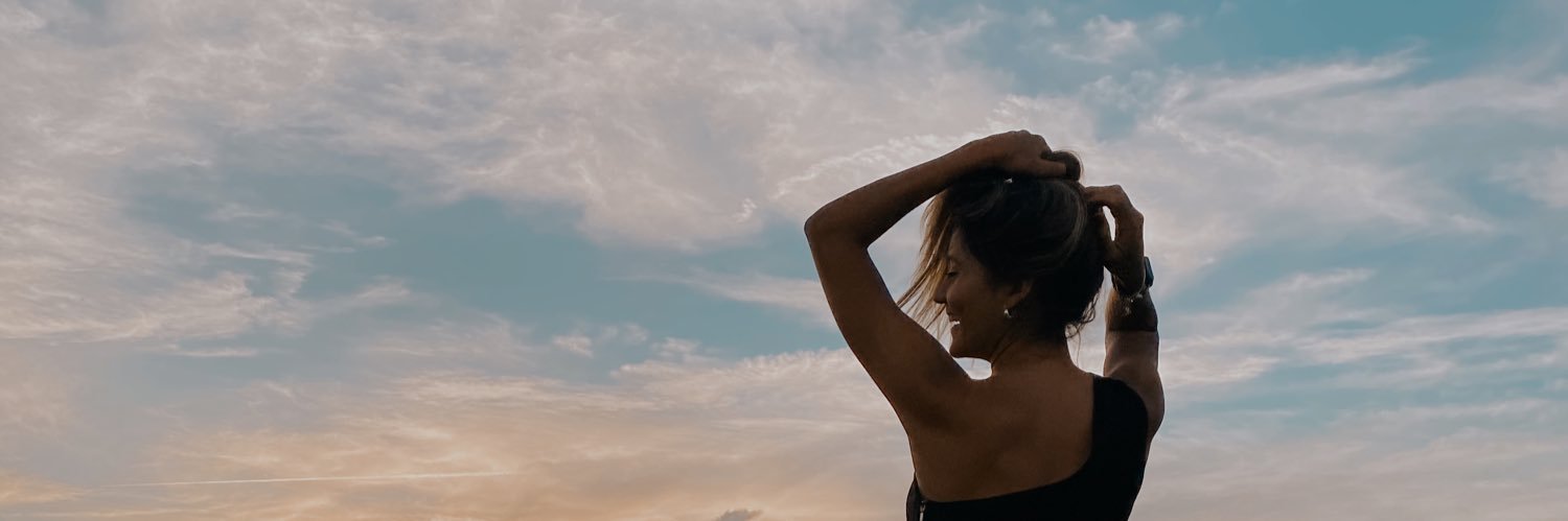 camiilapaula_'s profile banner image