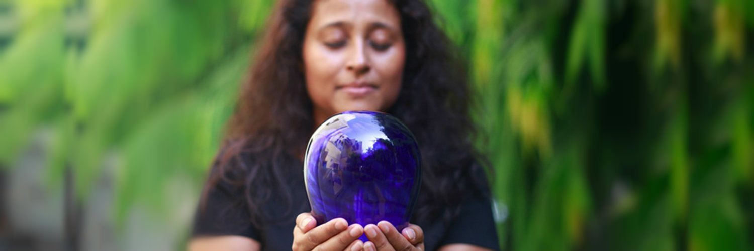 Reshmi_dey_'s profile banner image