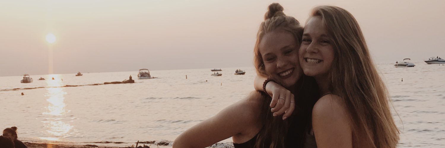 meredith12399's profile banner image