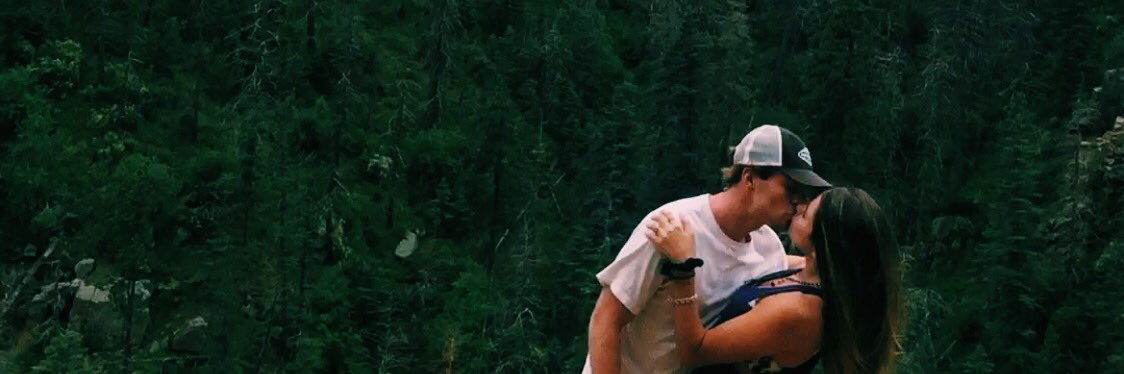 newellchristy's profile banner image