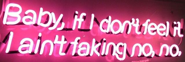 Tia banner