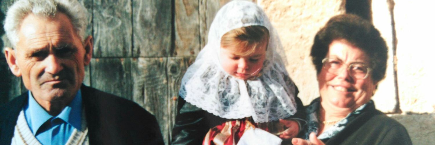 Francisca Aina🎗 banner