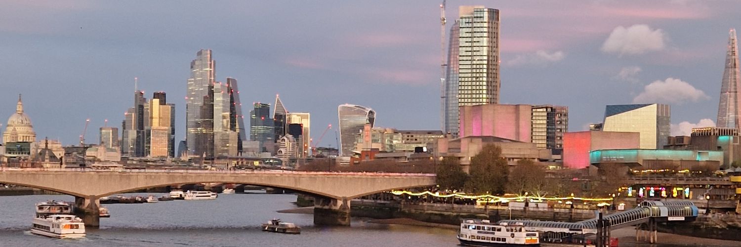 suki2903's profile banner image