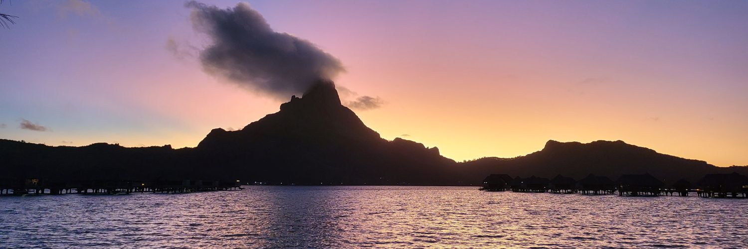 CarlosNavar's profile banner image
