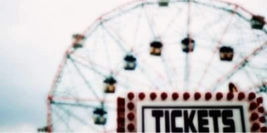 linsdayddgdr's profile banner image