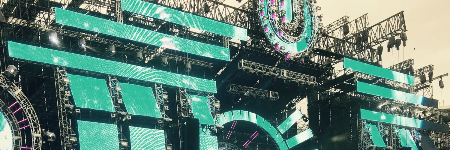 tk0095's profile banner image