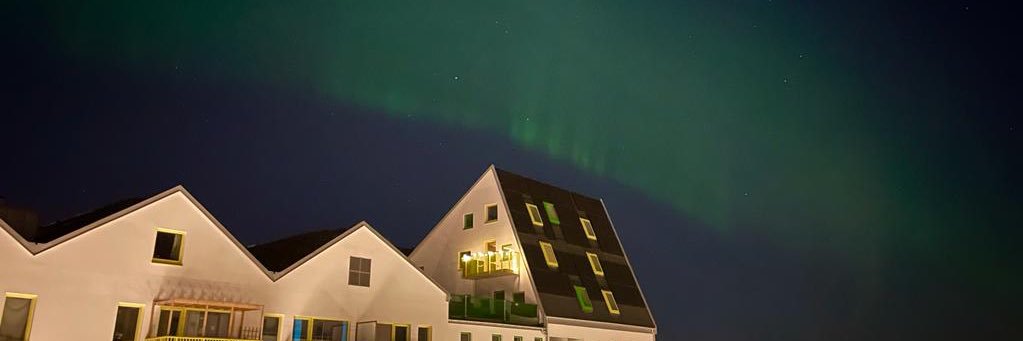 derekseveri.bsky.social banner