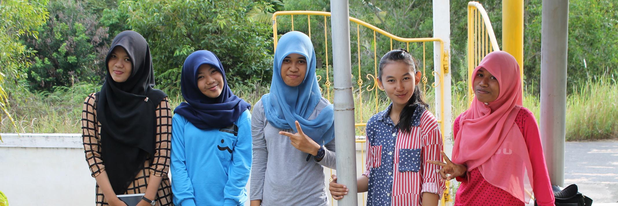 nurulefira's profile banner image