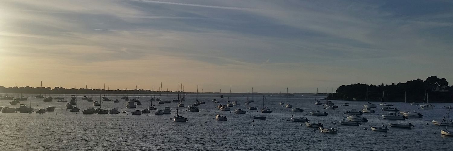 max_deslandes_'s profile banner image