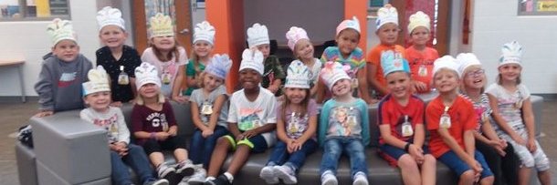 Ms. Tentis' Kinders banner
