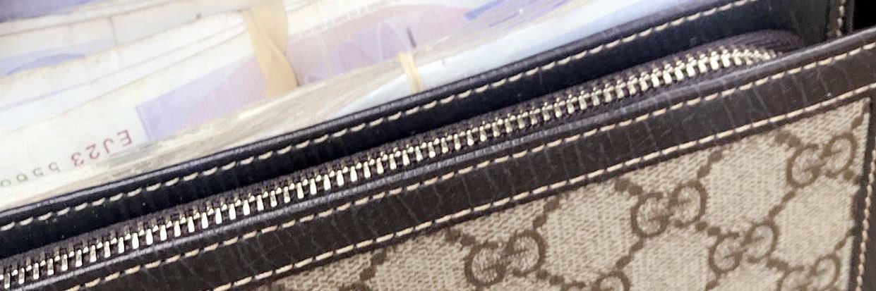 👑 banner