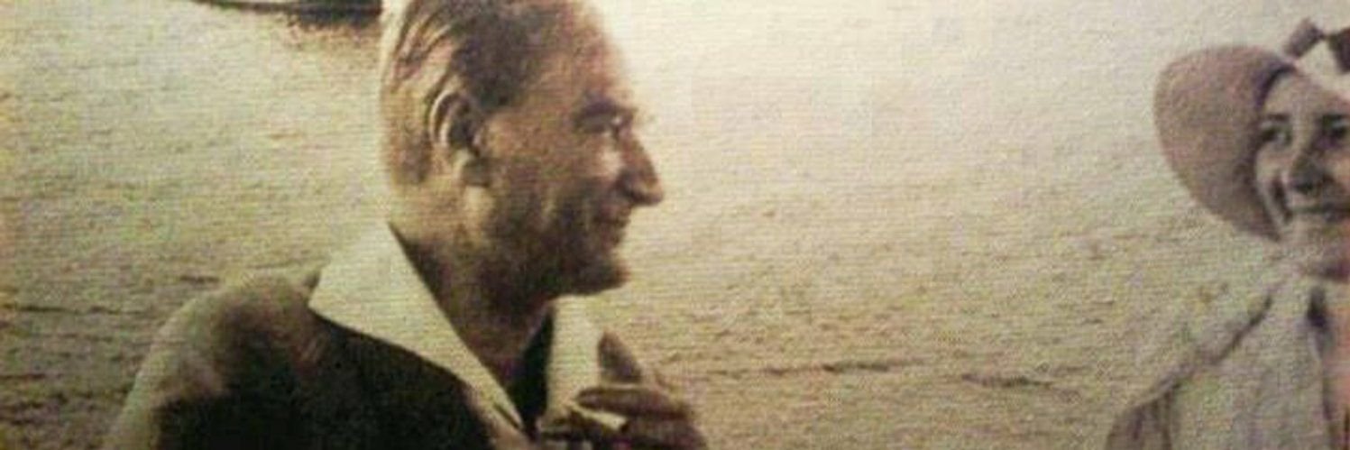 sabriyeecelikk's profile banner image