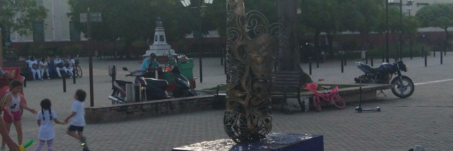 luisrmr01's profile banner image