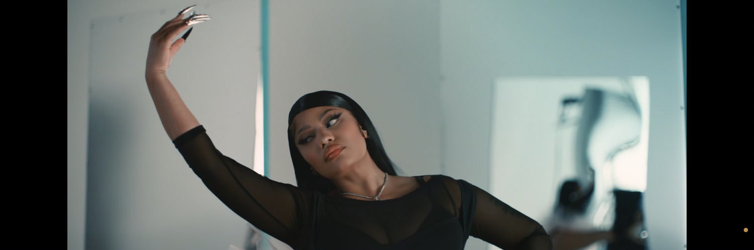 royalshxxt's profile banner image