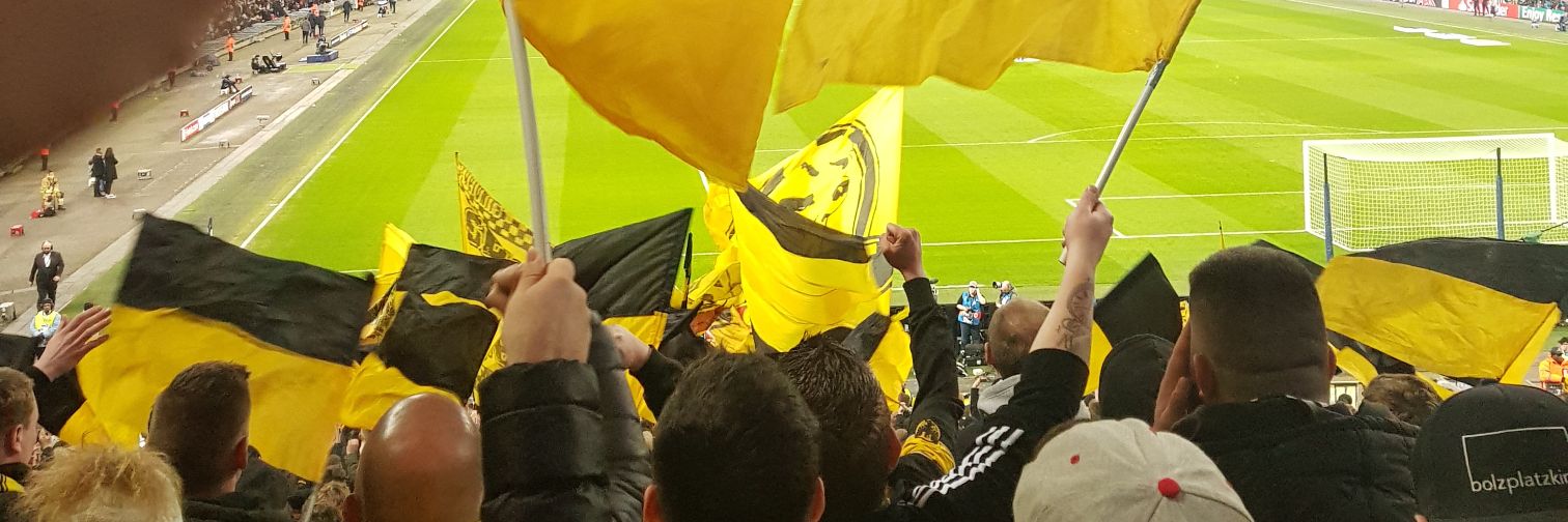 Juliane_BVB's profile banner image