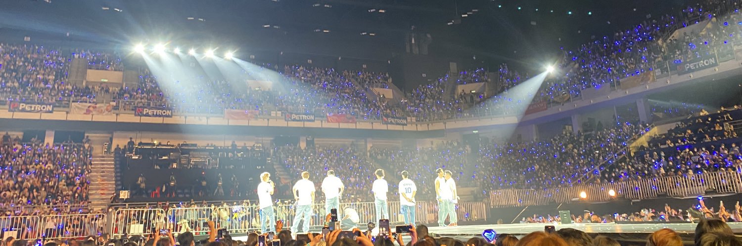 oppars44's profile banner image