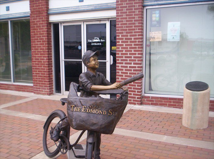 The Edmond Sun banner