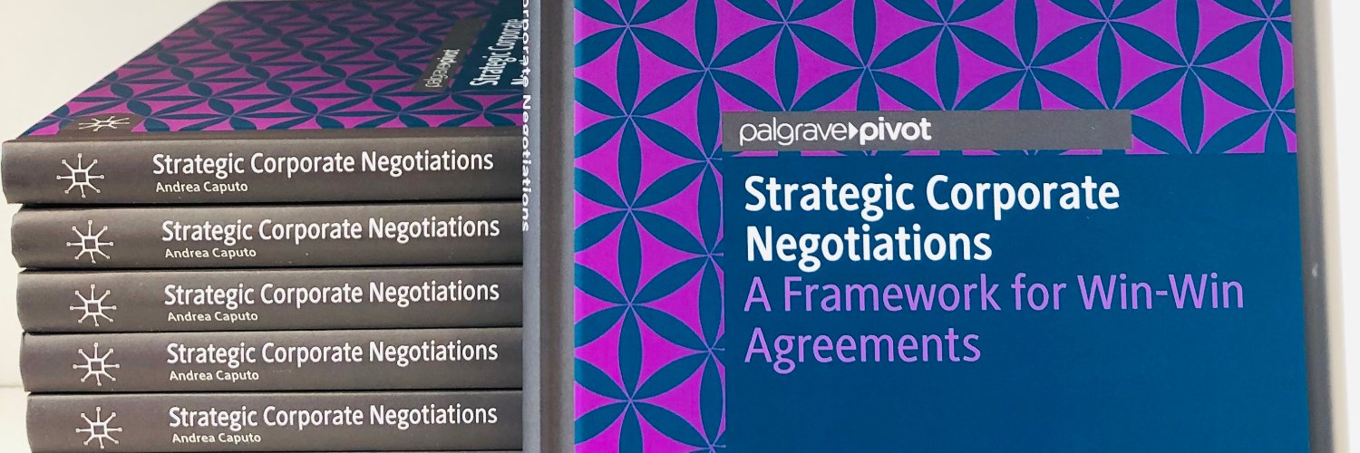 Dr Andrea Caputo 🇮🇹🇬🇧🇪🇺 banner