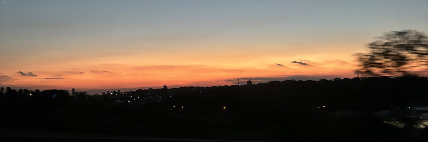 marcelaramosss's profile banner image