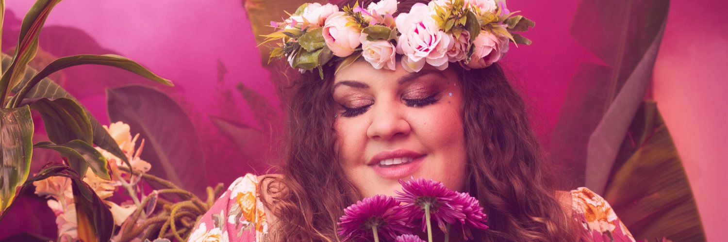 Tinavonn's profile banner image