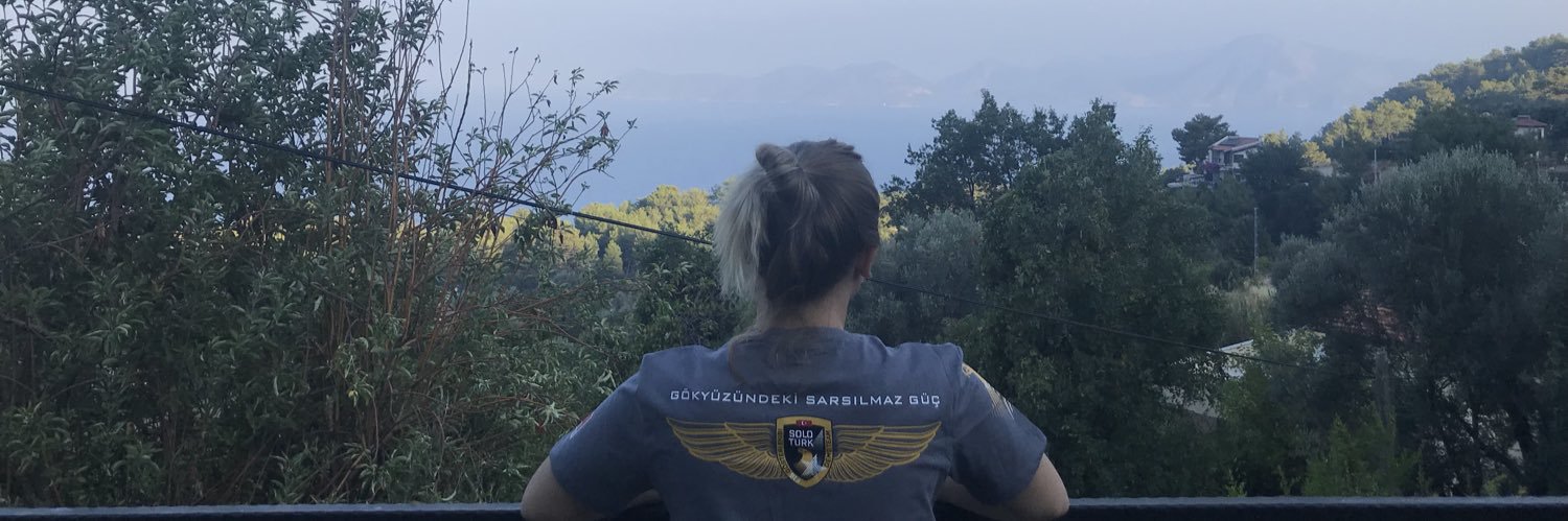 AkblkSevgi's profile banner image