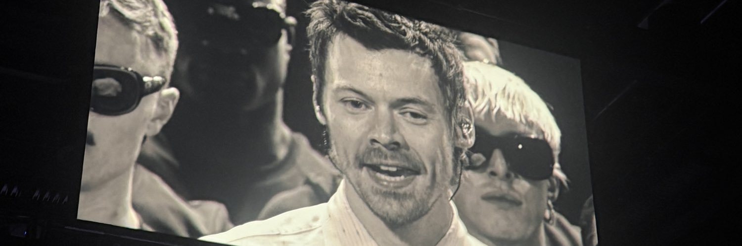 Amelia-Violet 💋🪩 banner