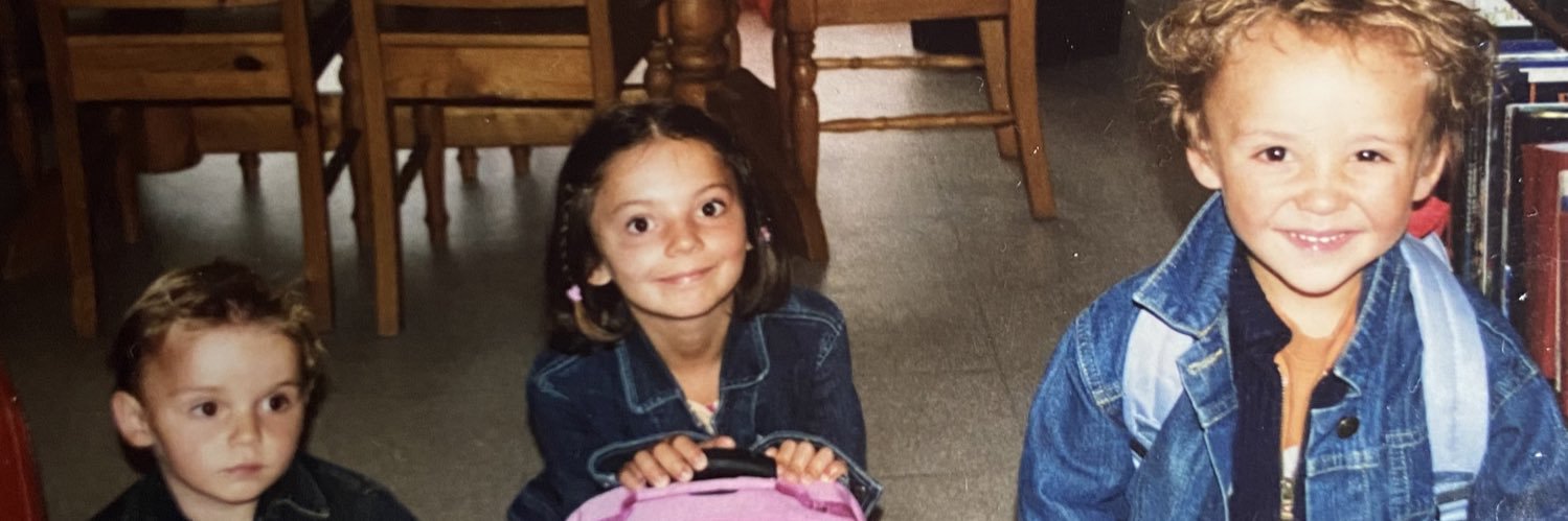 Claraamnt's profile banner image