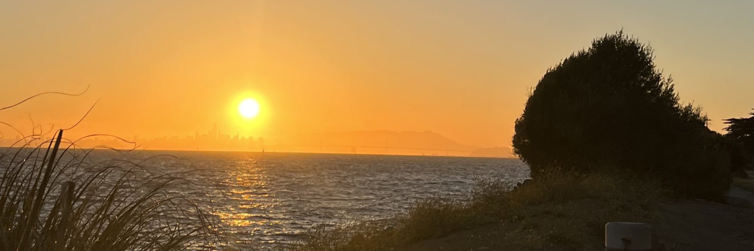 ivanamendo_'s profile banner image