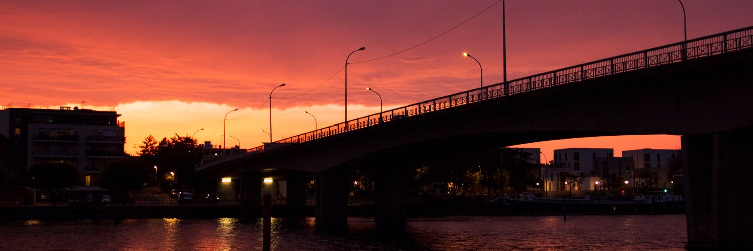 VHammouche's profile banner image