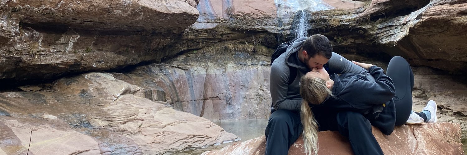 ktleescott97's profile banner image
