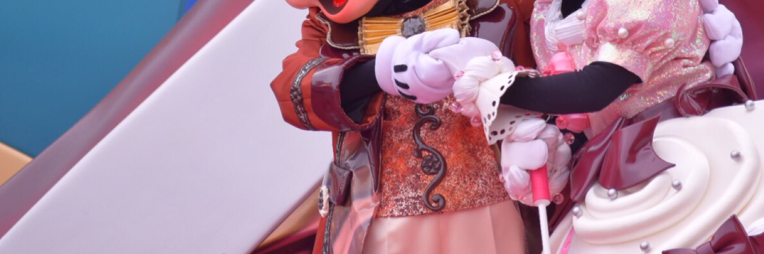 minnie_pluto's profile banner image