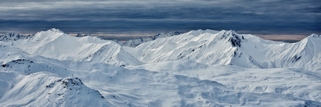 simenhp's profile banner image