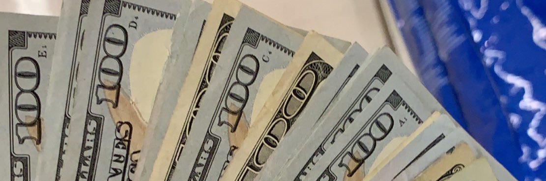 LarinKemlarin's profile banner image