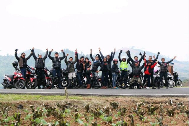ais_fals's profile banner image