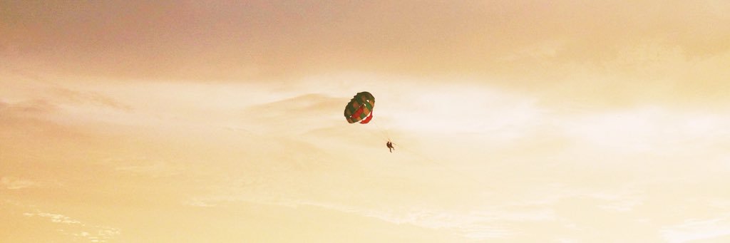Capssslee's profile banner image