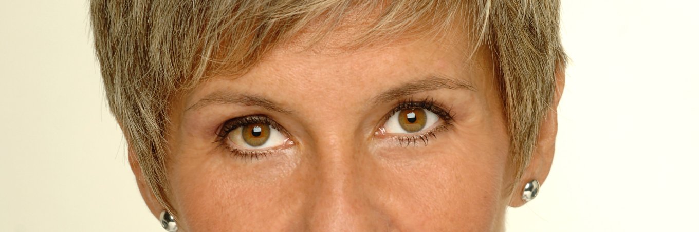 Isabel Rey banner