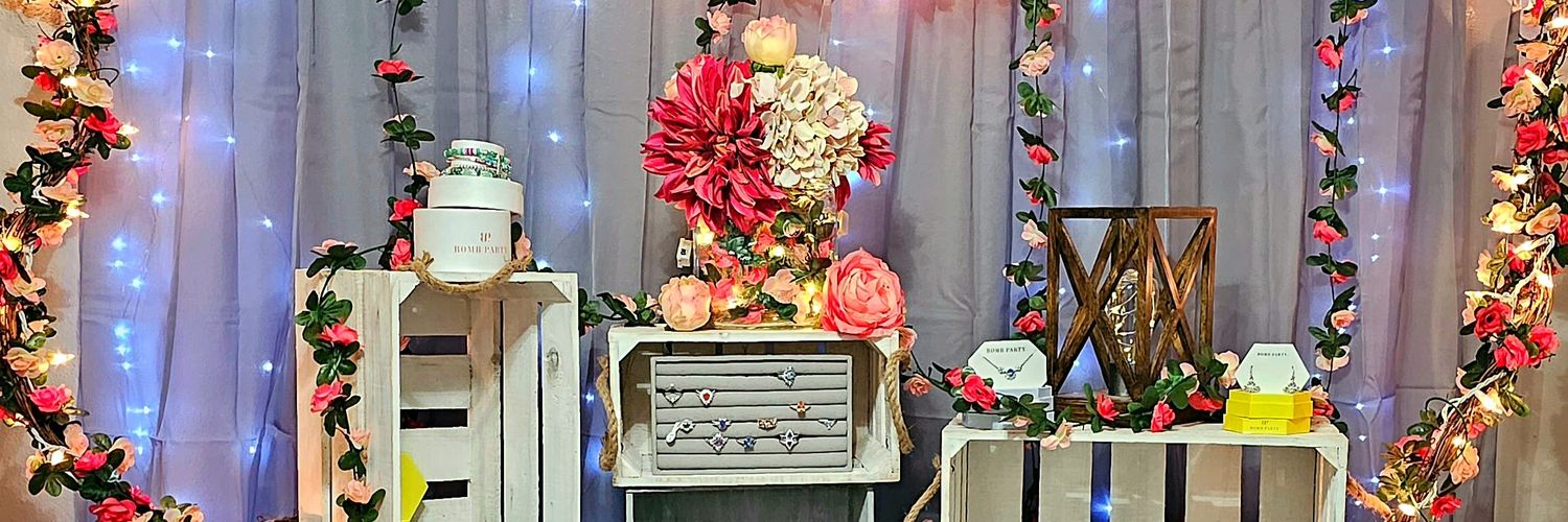 vineandwhimsy's profile banner image