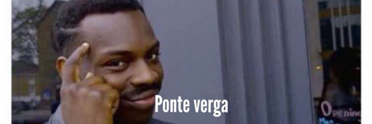 Мем с чернокожим. Негр мем. Мем с пальцем у виска. Эдди мерфи мем. Эдди мёрфи смекалочка.