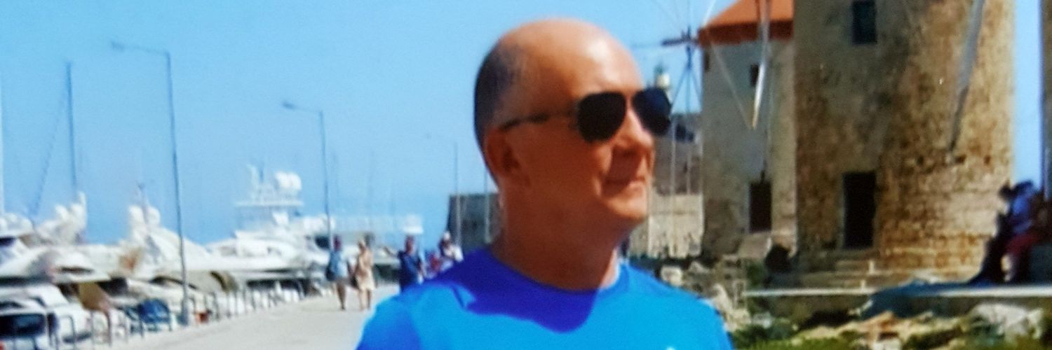 andybhudds's profile banner image